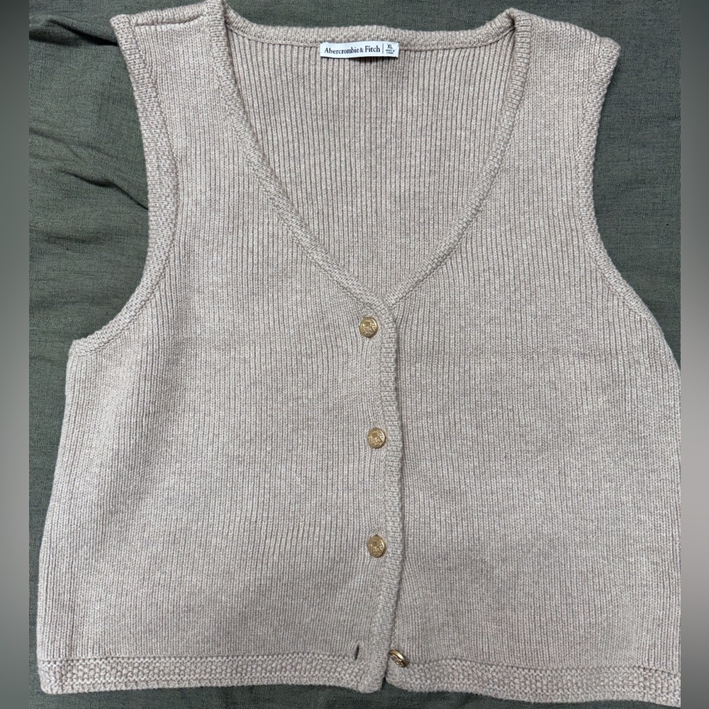 Abercrombie & Fitch Cream and Black Striped Knit Button-Front Tank